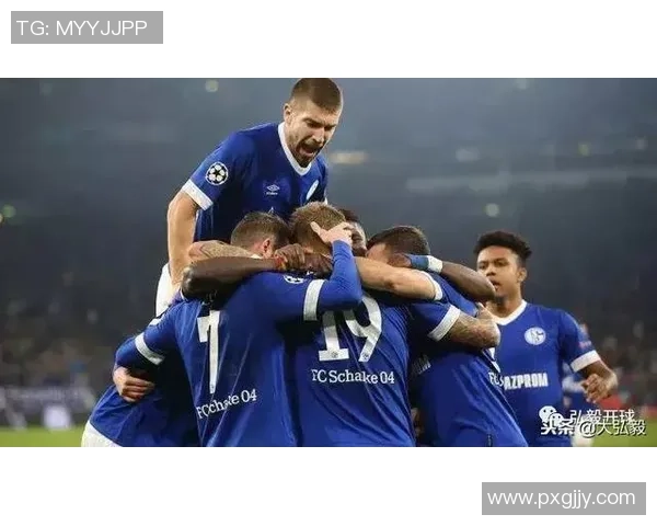 沙尔克与勒沃库森激战12月6日争夺德甲关键三分的精彩对决 沙尔克与勒沃库森激战12月6日争夺德甲关键三分的精彩对决